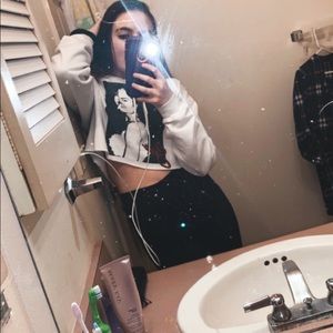 Meet your Posher, Adonika